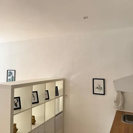 Modern & Zentral In *